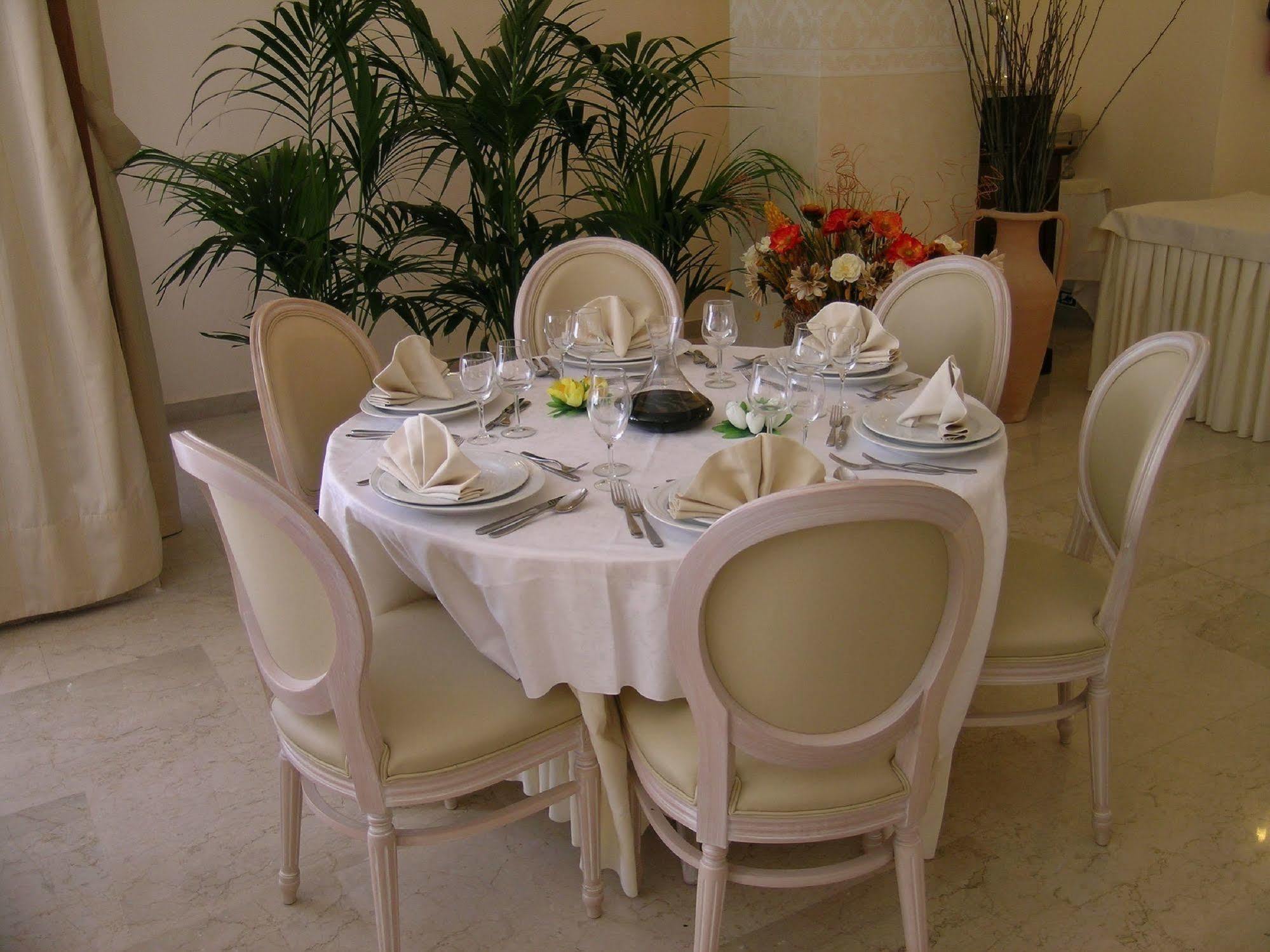 Hotel Alexander Palme Кианчано Терме Екстериор снимка