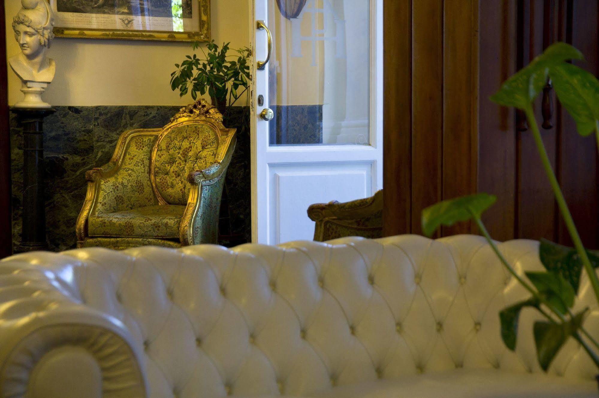 Hotel Alexander Palme Кианчано Терме Екстериор снимка